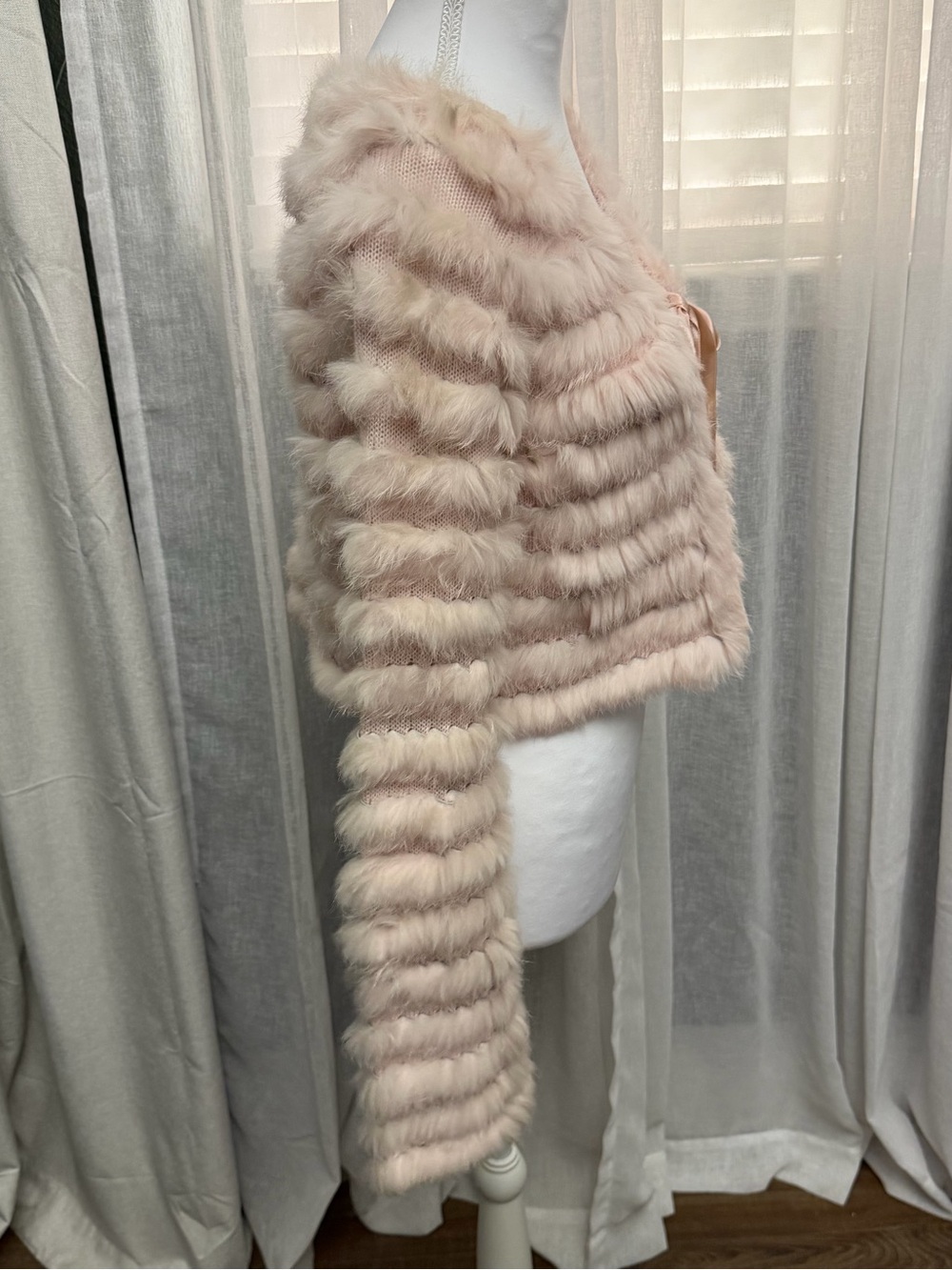 Vintage Womens 100% Real Rabbit Fur cardigan Bolero Cape Pink/Blush - Picture 4 of 8